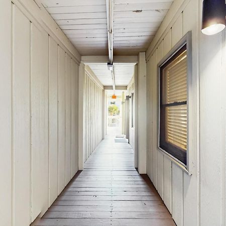 Breakers 215 Apartment Hilton Head Island Exterior photo